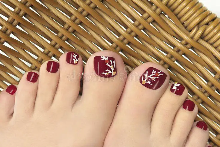 Christmas toe nails designs