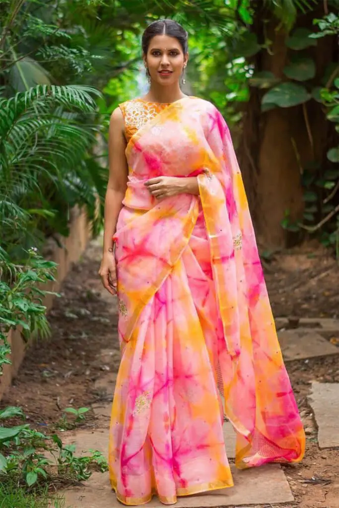 haldi outfit ideas for brides