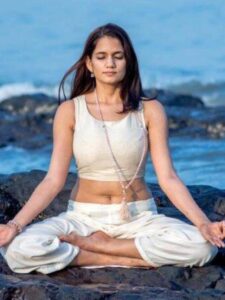 5 Yoga Poses To Warm You Up This Winter - Check out here