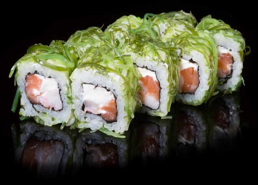 travel guide japan food sushi