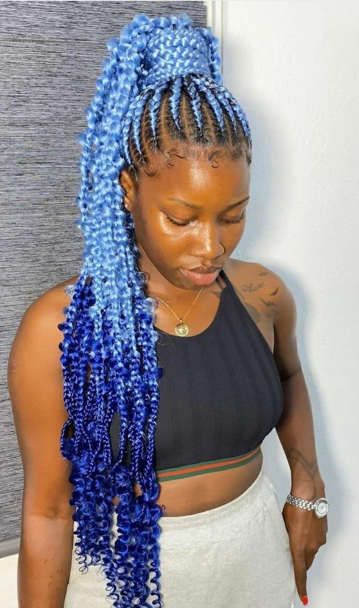 11 Beautiful Butterfly Locs Hairstyles To Try Once | That Grateful Soul