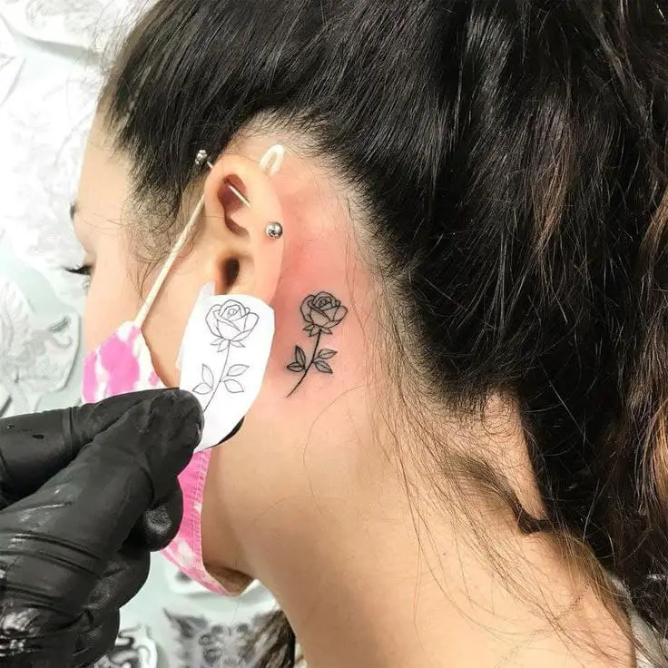 11 Unique Small Rose Tattoo Ideas for Females