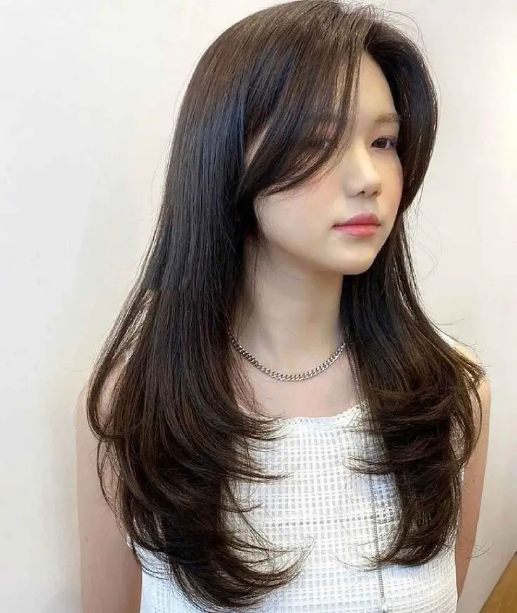 Trendy Korean Hairstyles For Females 2023