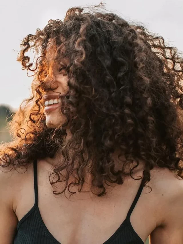 Styling Tips for Different Hair Types: From Straight to Curly