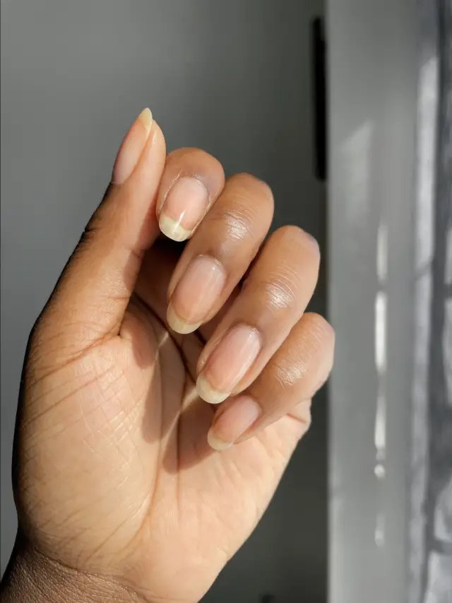 How to Grow Stronger Nails Naturally?