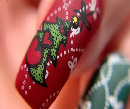 Red and green Christmas Nails