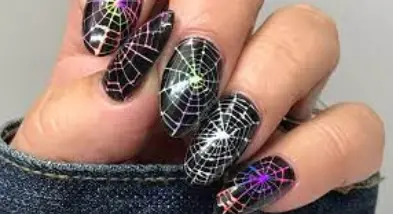 Spider Web Halloween Nail Art